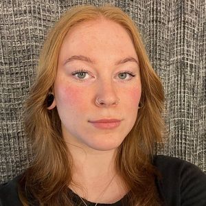 Meet your Posher, Tabitha